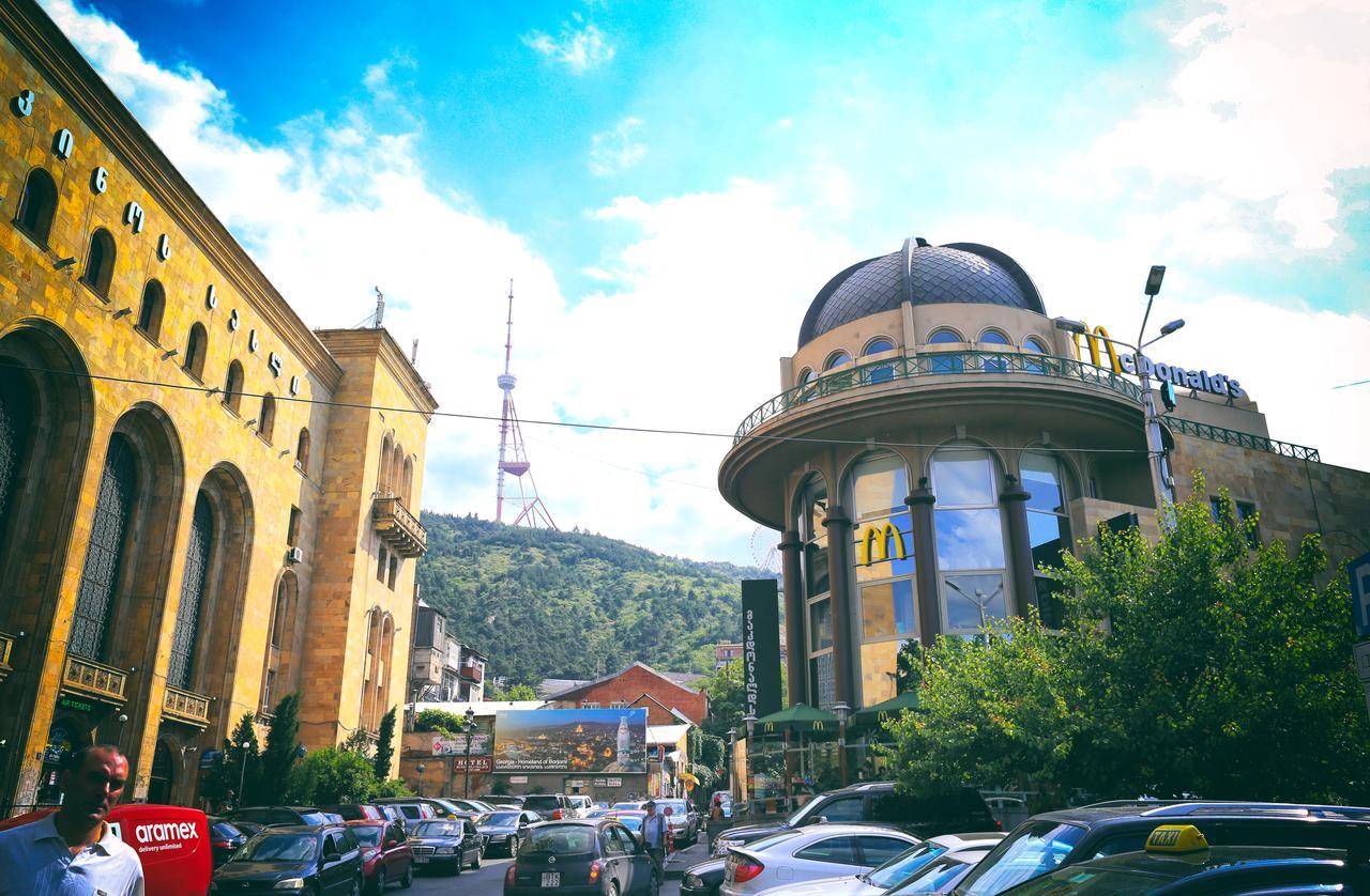 Guest House Kakabadzeebi 9 Tbilisi Eksteriør billede